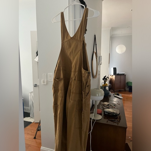 Carhartt Overalls in Carhartt Brown - Picture 3 of 3